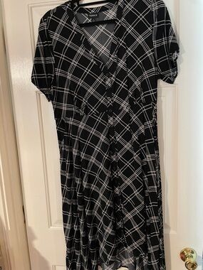 torrid Black & White Plaid Button-Front Midi Dress 1x